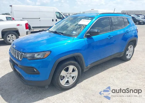 2022 Jeep Compass Latitude из США, поврежденный, VIN 3C4NJCBB0NT137193